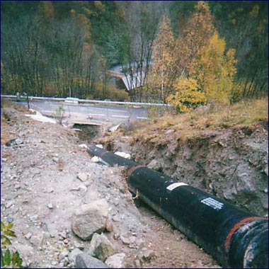 St Colomban (Savoie) Pose en pente 40° conduite eau forcée DN 1200 : Cliquer pour agrandir
